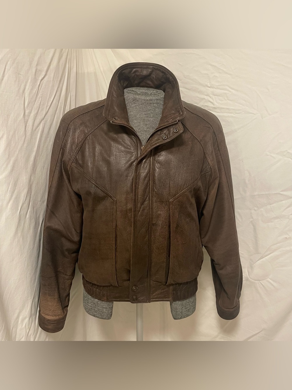 Vintage 90’s Adventure Bound Originals by Wilson’s Leather Bomber Jacket (L)